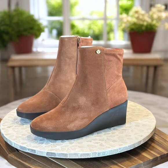 Vionic Skylar Orthotic Wedge Ankle Boots 7 WIDE Cognac Suede Comfort Zip Booties - Picture 4 of 12
